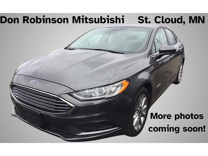 Used 2017 Ford Fusion S image 1