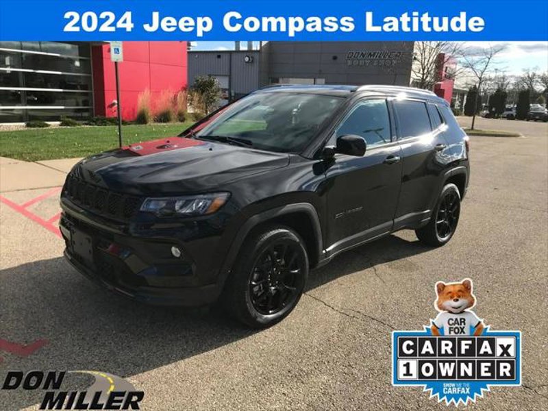 Certified 2024 Jeep Compass Latitude w/ Convenience Group image 1