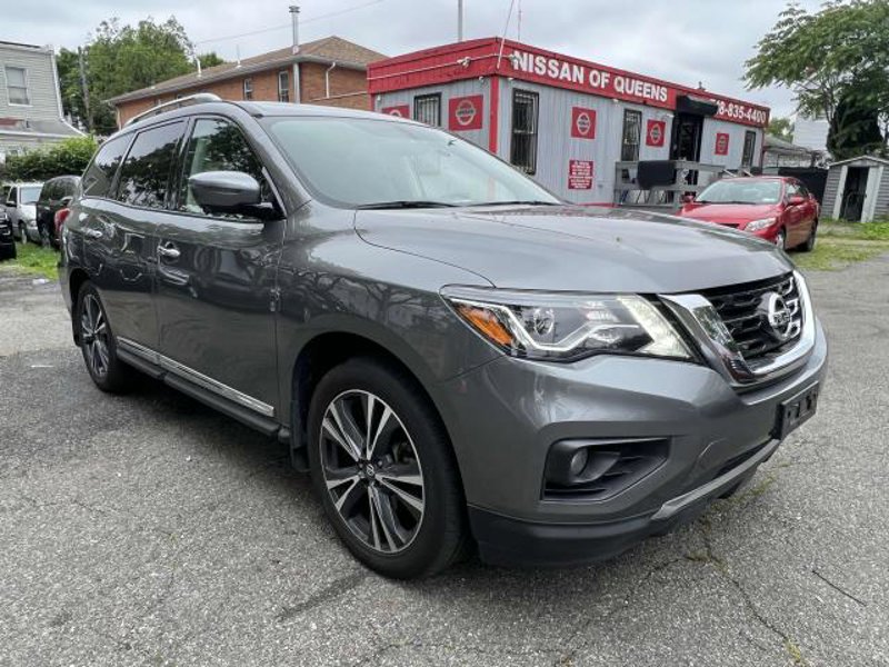 Certified 2019 Nissan Pathfinder Platinum w/ Cargo Package image 1