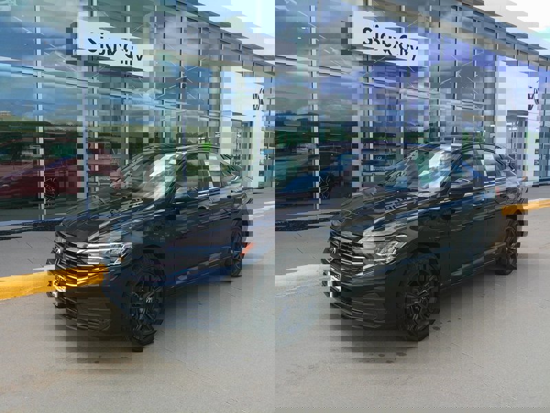 Used 2022 Volkswagen Jetta SE w/ Panoramic Sunroof Package image 1
