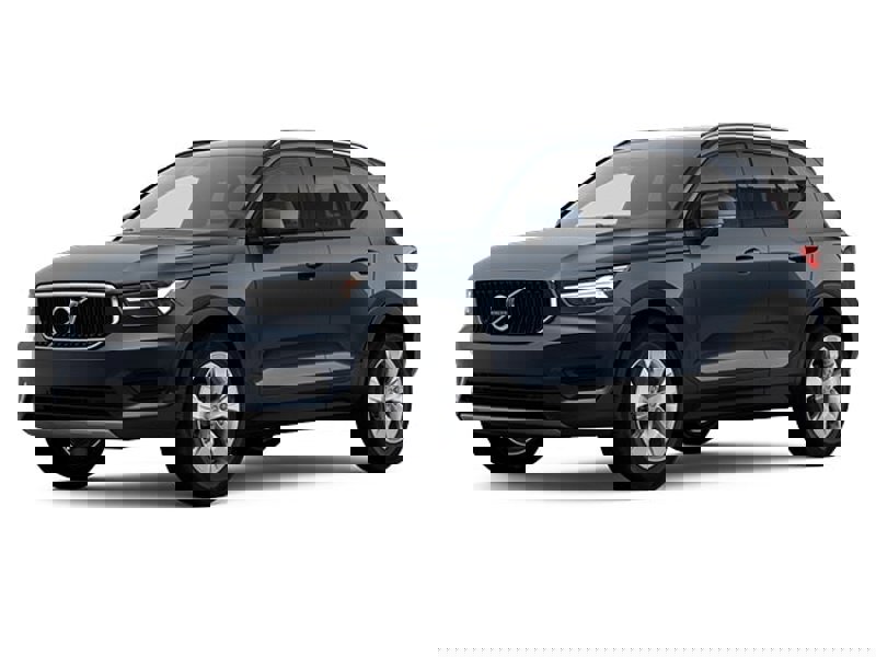 Certified 2022 Volvo XC40 T5 Momentum image 1