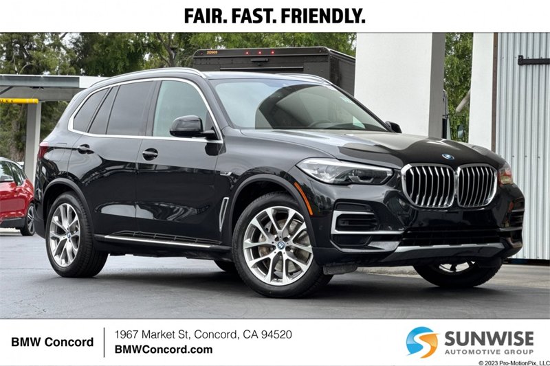 Certified 2023 BMW X5 xDrive45e image 1