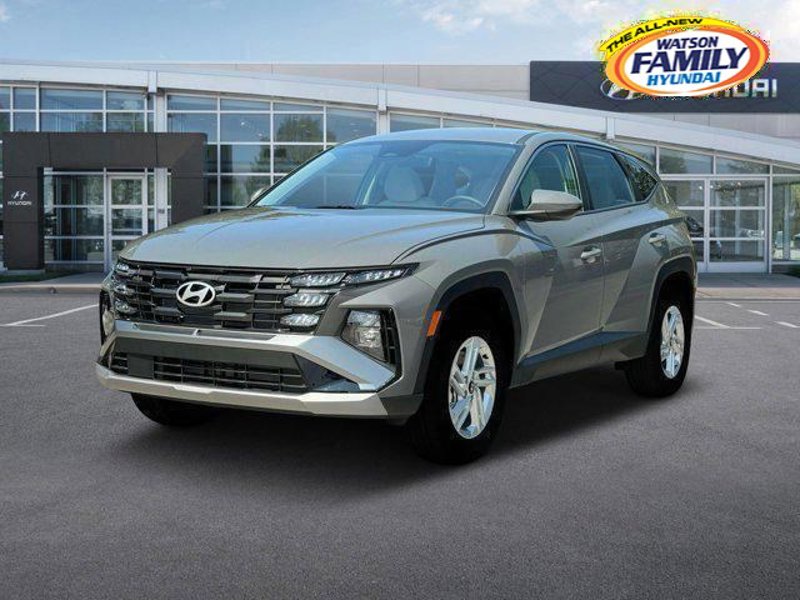 Certified 2025 Hyundai Tucson SE image 1