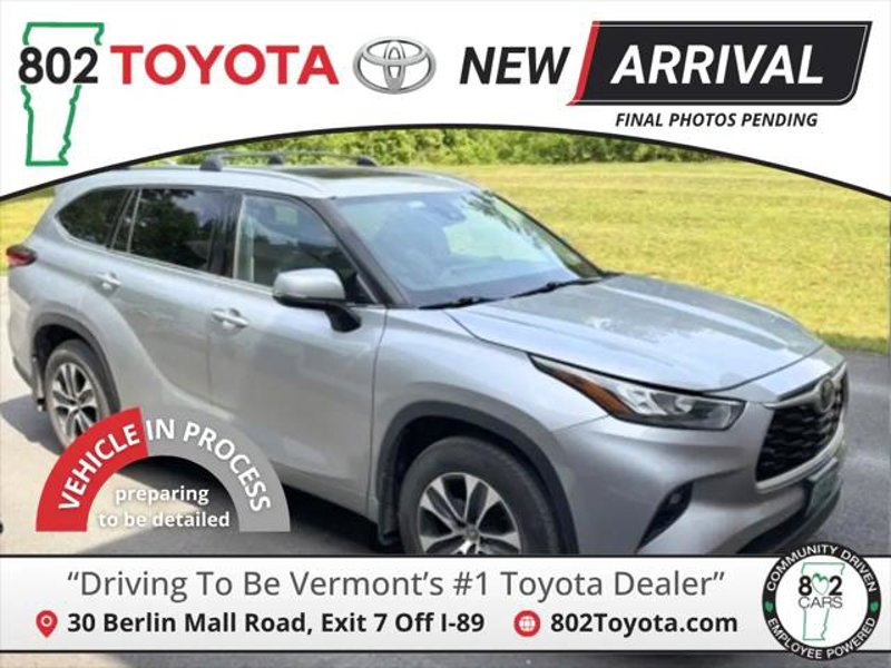 Certified 2020 Toyota Highlander XLE image 1