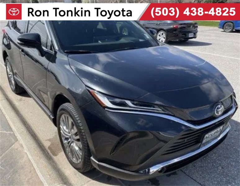 Used 2023 Toyota Venza XLE image 1