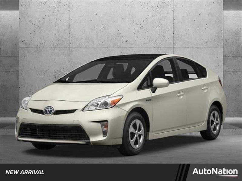 Used 2015 Toyota Prius Two image 1