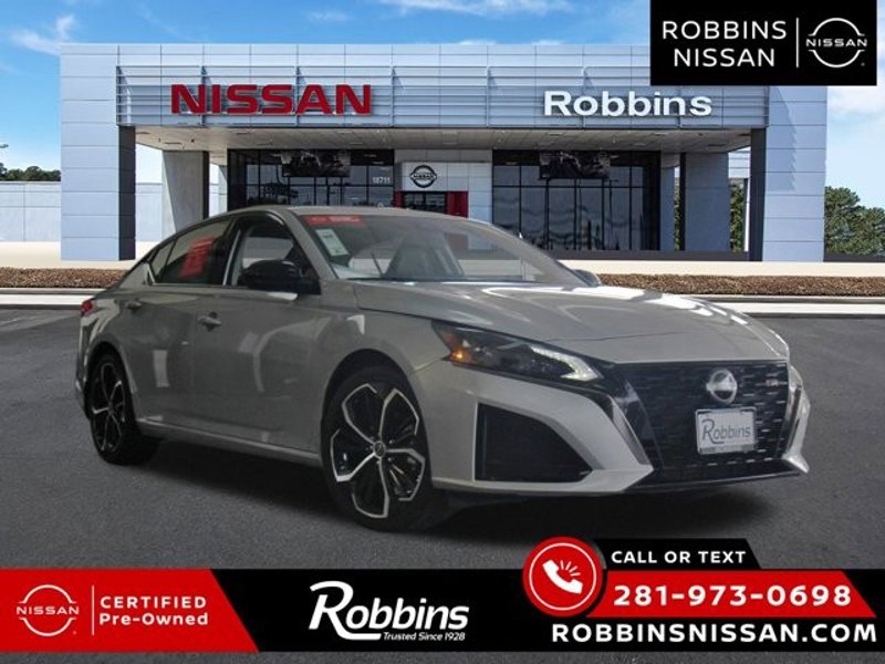 Certified 2024 Nissan Altima 2.5 SR w/ SR Premium Package image 1
