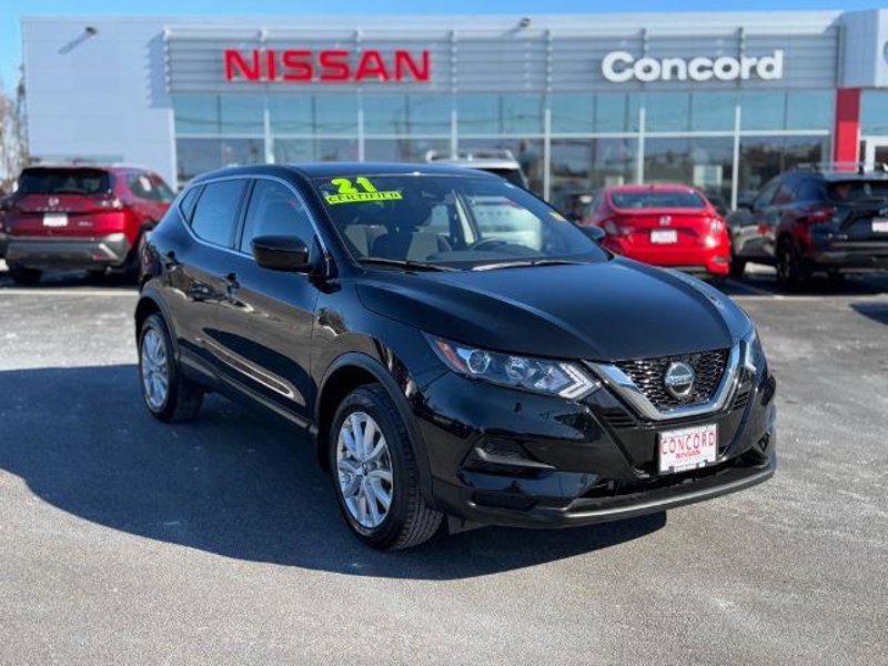 Certified 2021 Nissan Rogue Sport S image 1