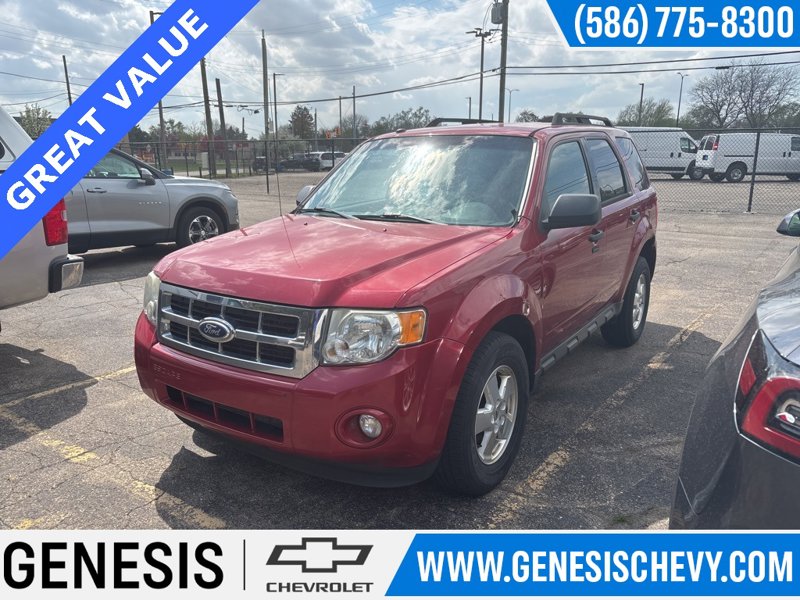 Used 2011 Ford Escape XLT image 1