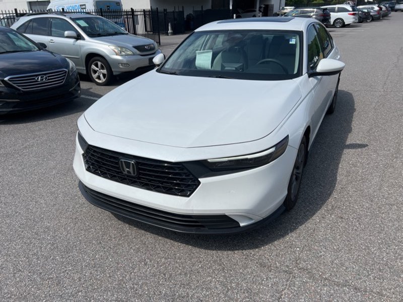 Certified 2023 Honda Accord EX image 1