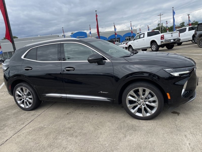 Certified 2023 Buick Envision Avenir image 1