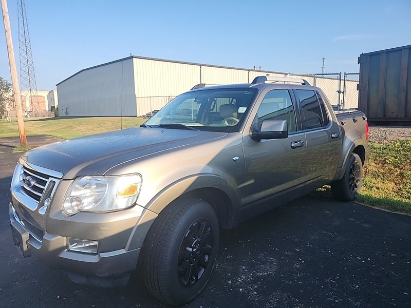 Used 2007 Ford Explorer Sport Trac Limited image 1
