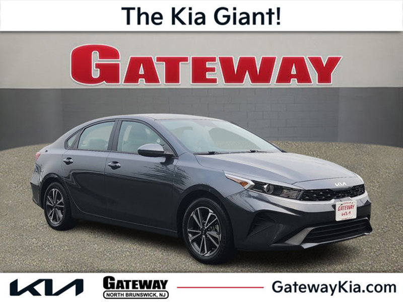 Certified 2023 Kia Forte LXS image 1