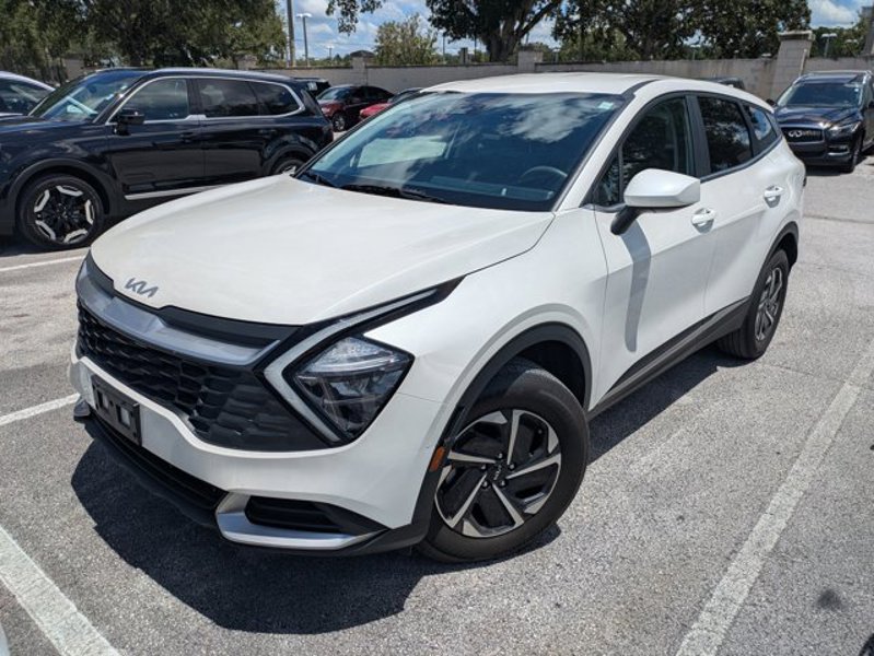 Certified 2023 Kia Sportage LX image 1