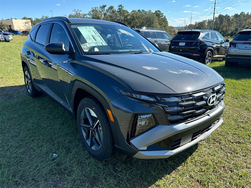 Certified 2025 Hyundai Tucson SEL image 1