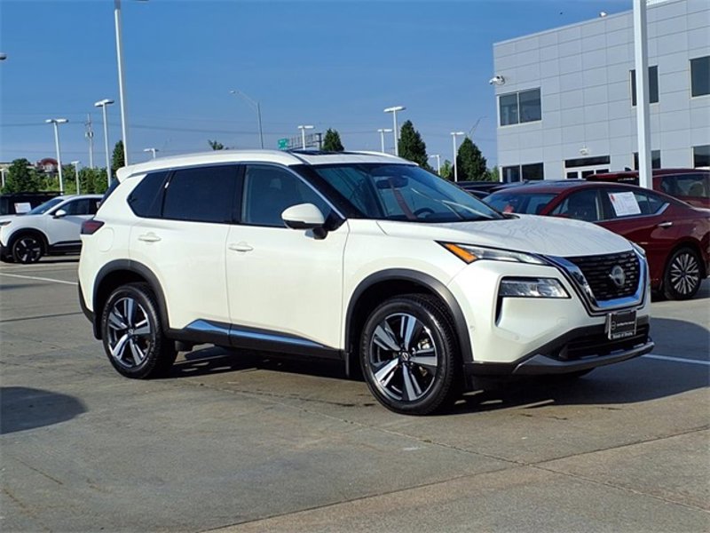 Certified 2023 Nissan Rogue SL w/ SL Premium Package image 1