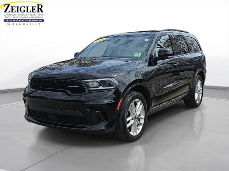 Certified 2024 Dodge Durango GT image 1