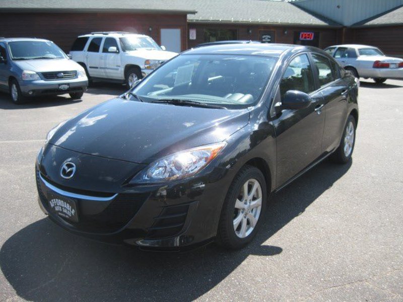 Used 2010 MAZDA MAZDA3 i Touring image 1