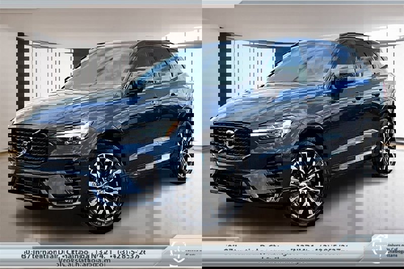 Certified 2025 Volvo XC60 B5 Plus w/ Protection Package Premier image 1