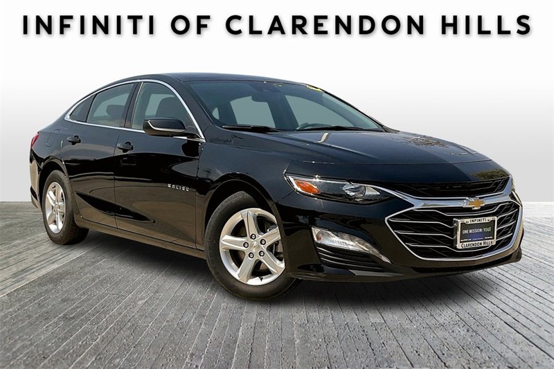 Used 2023 Chevrolet Malibu LT w/ Driver Confidence Package image 1