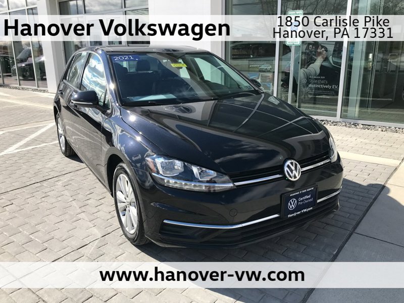 Certified 2021 Volkswagen Golf 4-Door image 1