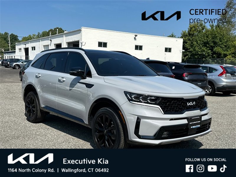 Certified 2023 Kia Sorento SX image 1