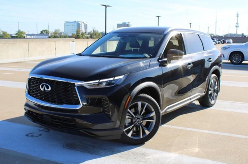 Certified 2024 INFINITI QX60 Luxe image 1
