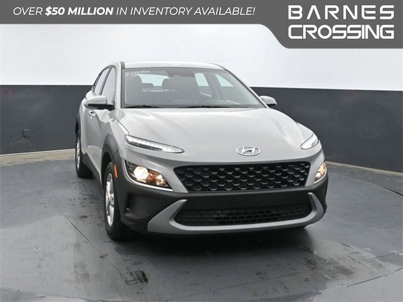 Certified 2023 Hyundai Kona SE w/ Cargo Package image 1