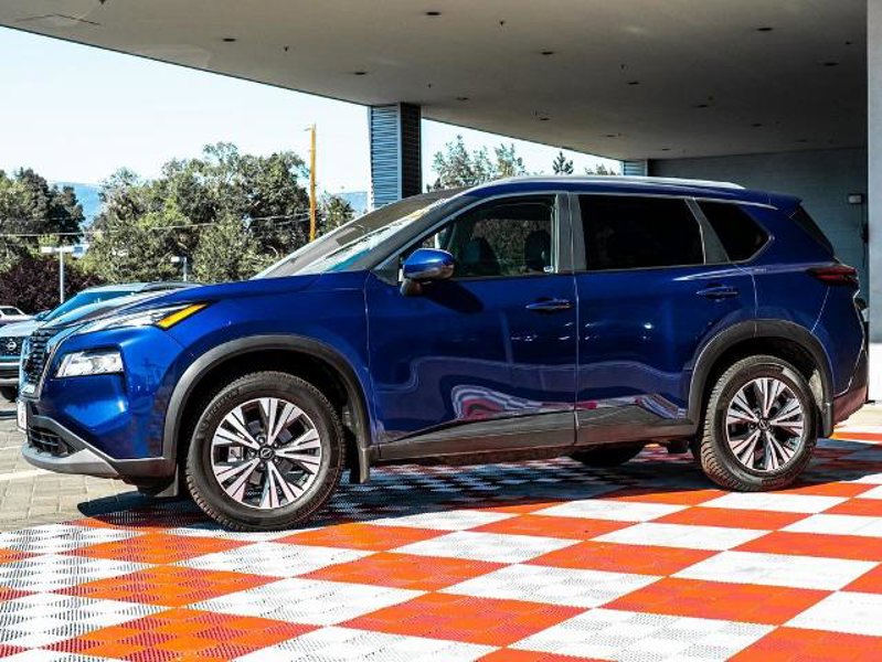 Certified 2023 Nissan Rogue SV w/ SV Premium Package image 1
