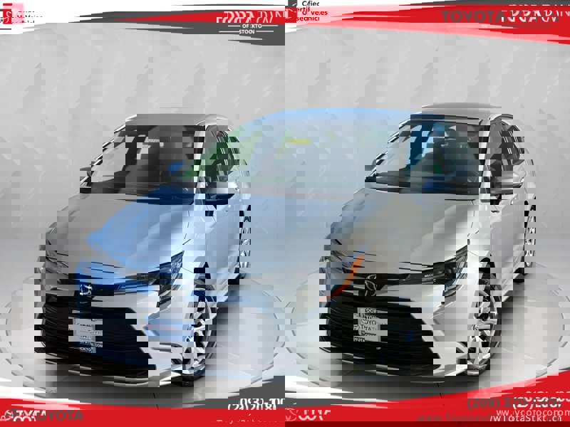 Certified 2024 Toyota Corolla LE image 1