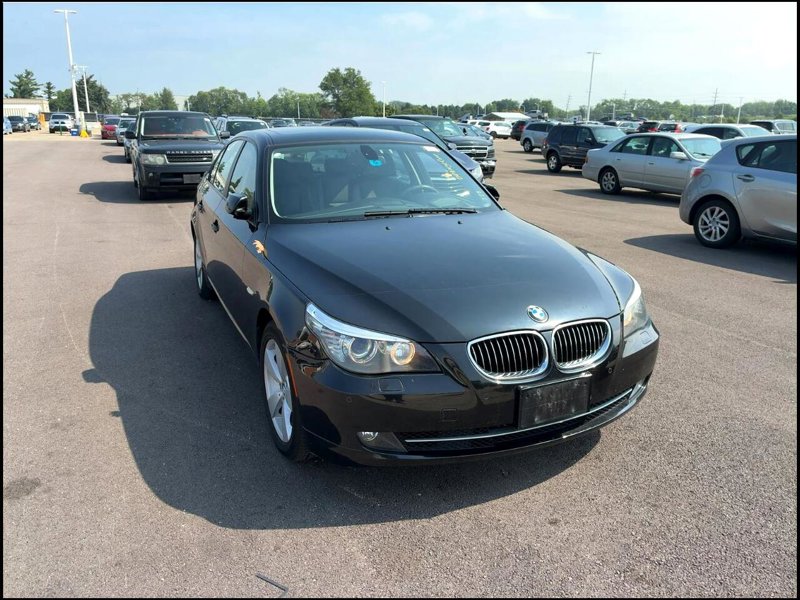 Used 2008 BMW 528xi Sedan image 1