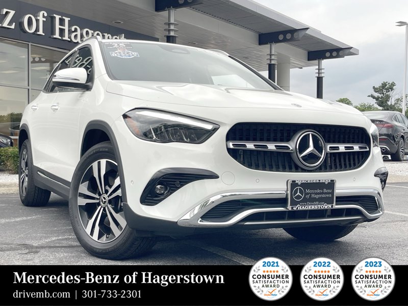 Certified 2025 Mercedes-Benz GLA 250 4MATIC image 1