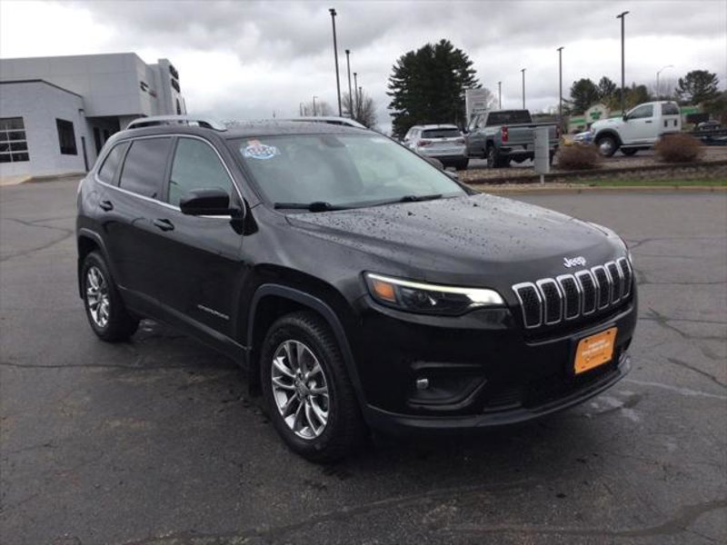 Certified 2020 Jeep Cherokee Latitude Plus w/ Cold Weather Group image 1