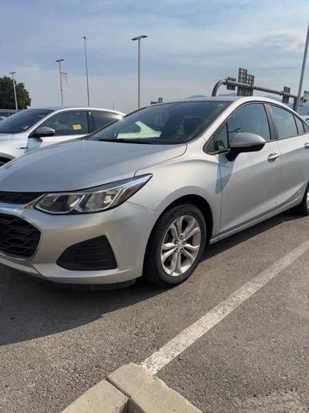 Used 2019 Chevrolet Cruze LS w/ LS Convenience Package image 1
