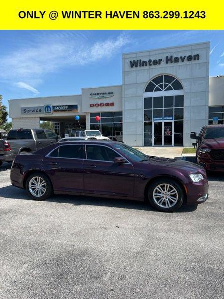 Certified 2021 Chrysler 300 Touring w/ Driver Convenience Group image 1