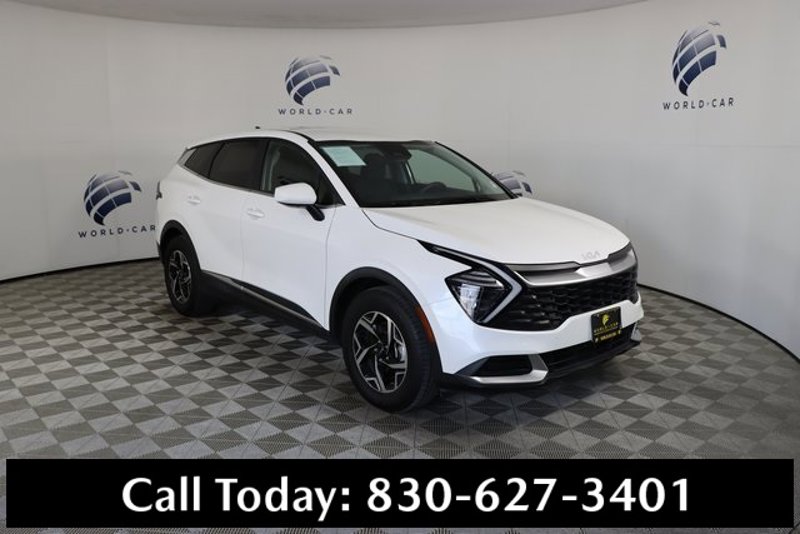 Certified 2024 Kia Sportage LX image 1