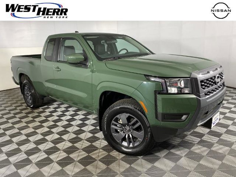 Certified 2025 Nissan Frontier SV image 1