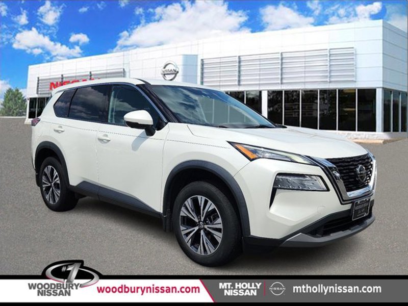 Certified 2021 Nissan Rogue SV image 1