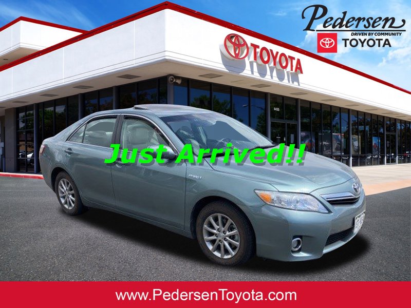 Used 2011 Toyota Camry Hybrid image 1