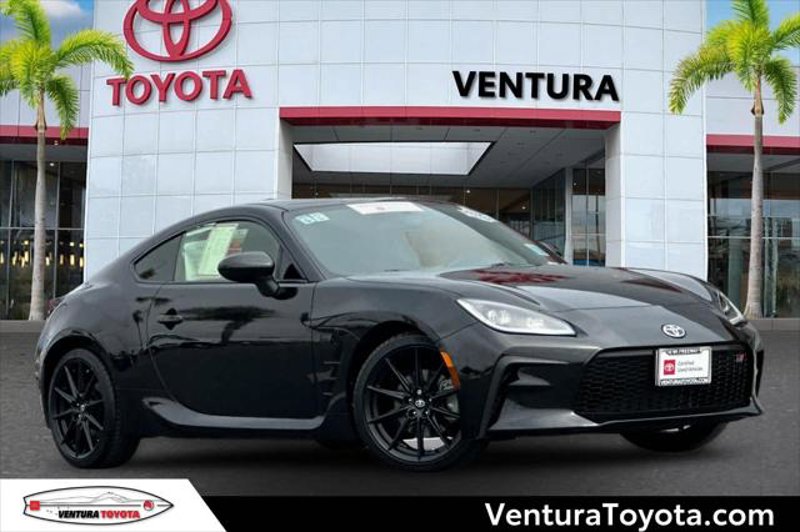 Certified 2024 Toyota GR86 Premium image 1