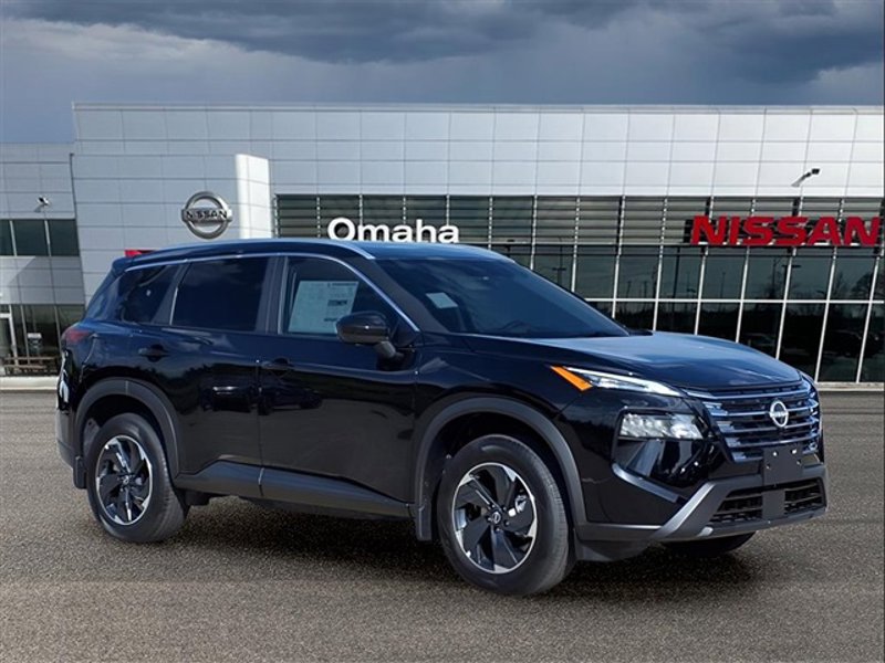 Certified 2025 Nissan Rogue SV w/ SV Premium Package image 1