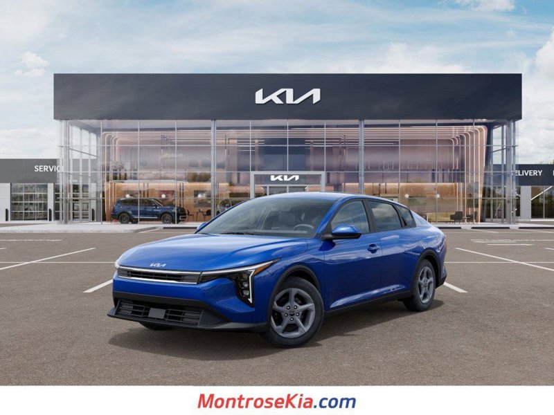 Certified 2025 Kia K4 LXS image 1