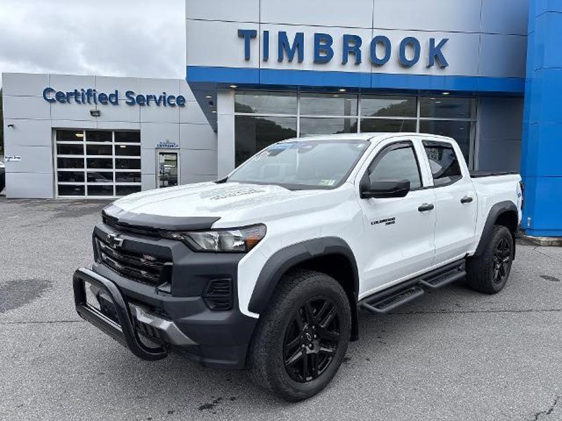 Certified 2023 Chevrolet Colorado Trail Boss w/ Advanced Trailering Package image 1