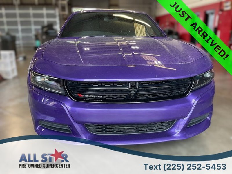 Used 2023 Dodge Charger SXT image 1