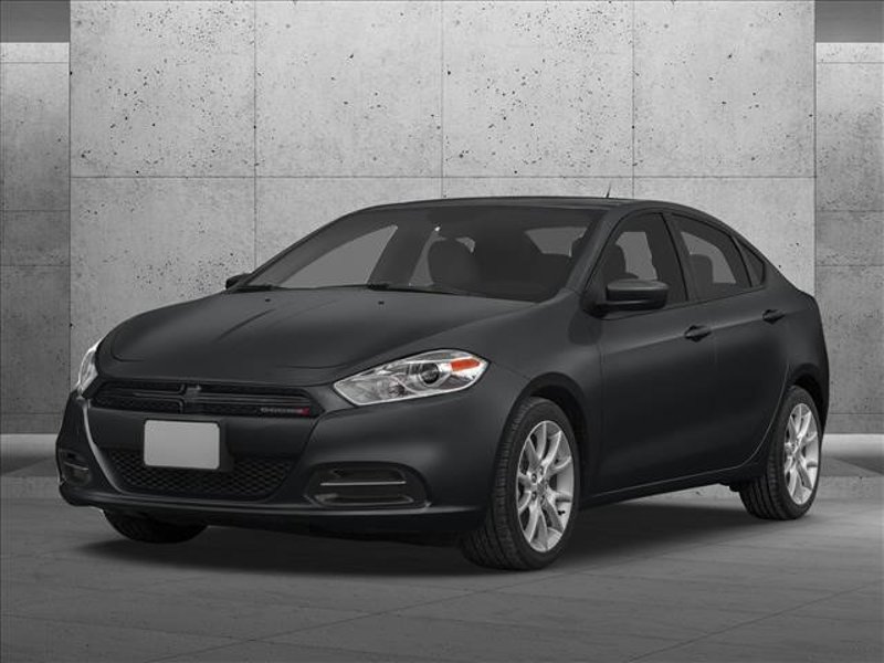 Used 2015 Dodge Dart SXT image 1