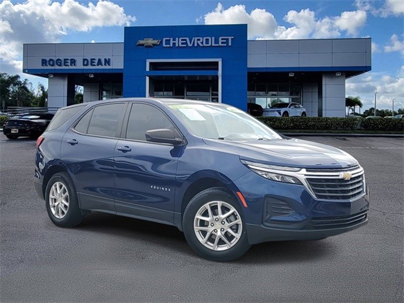 Certified 2023 Chevrolet Equinox LS image 1