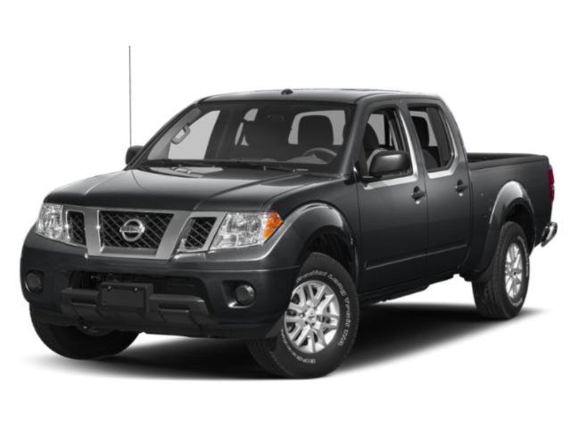 Used 2015 Nissan Frontier SV image 1