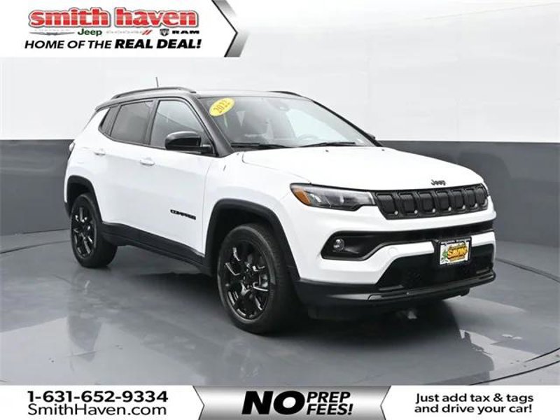 Certified 2022 Jeep Compass Latitude w/ Sun and Sound Group image 1