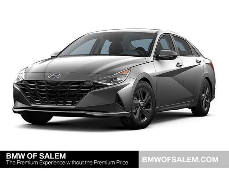 Used 2023 Hyundai Elantra SEL w/ Convenience Package image 1