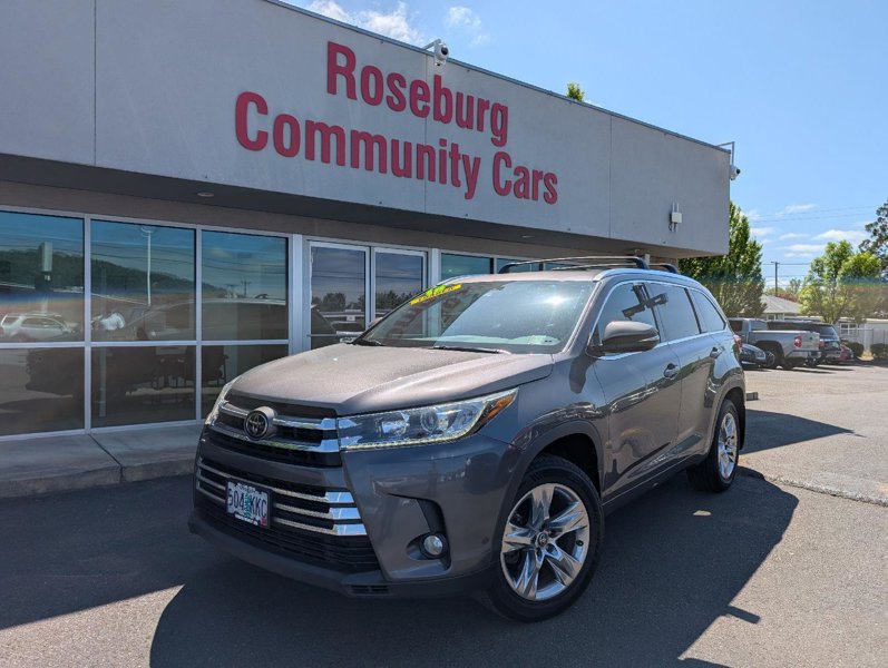 Used 2018 Toyota Highlander Limited image 1